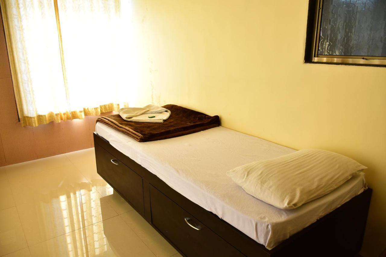 Hotel Gugal Residency