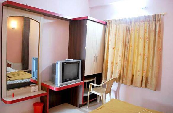 Hotel Shantis Sonai