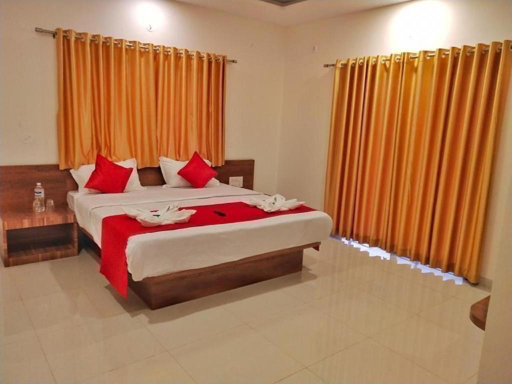 Hotel Magic Mountain,mahabaleshwar