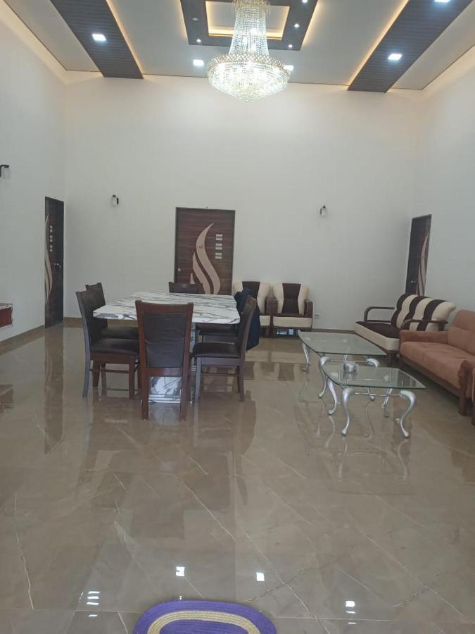 Villa Madhuban *