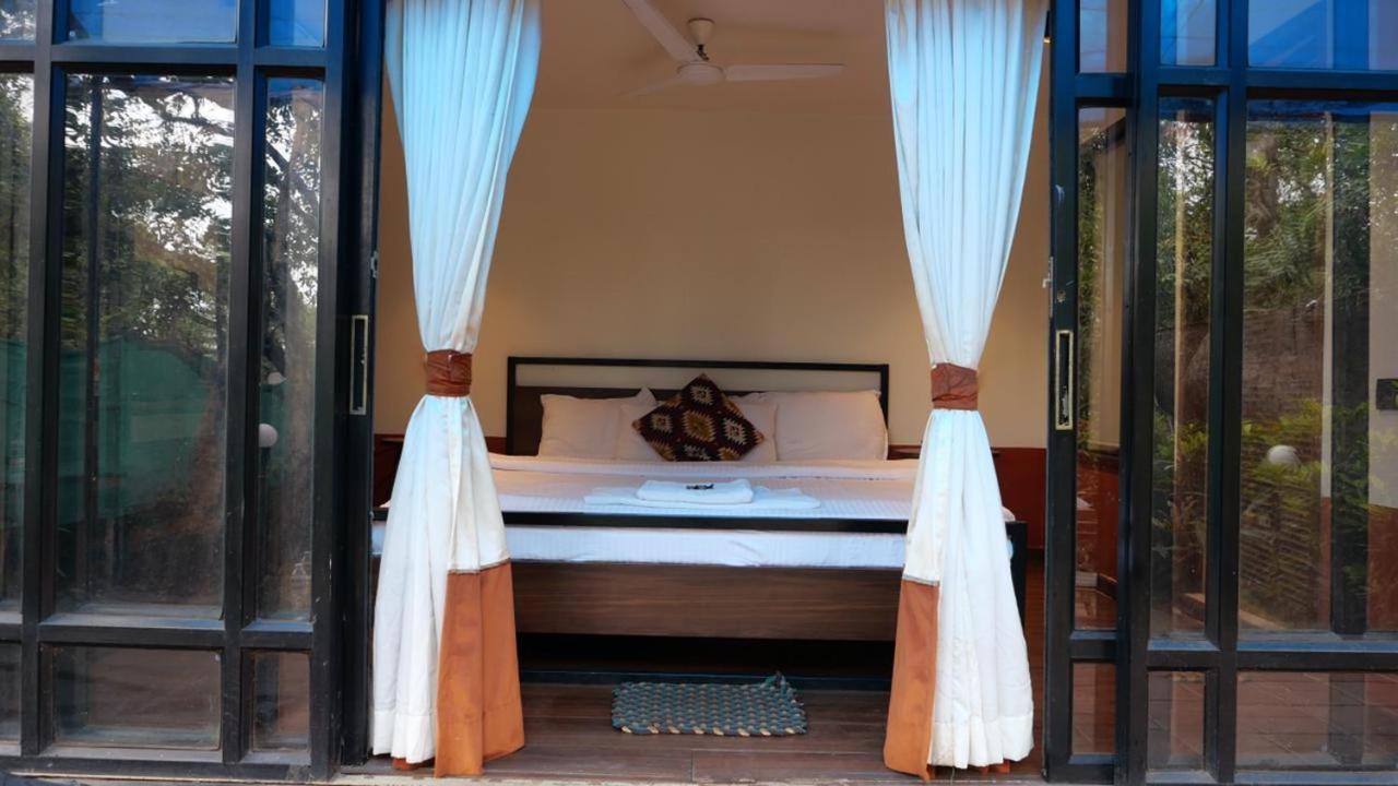 Coocasa Hotel 4*