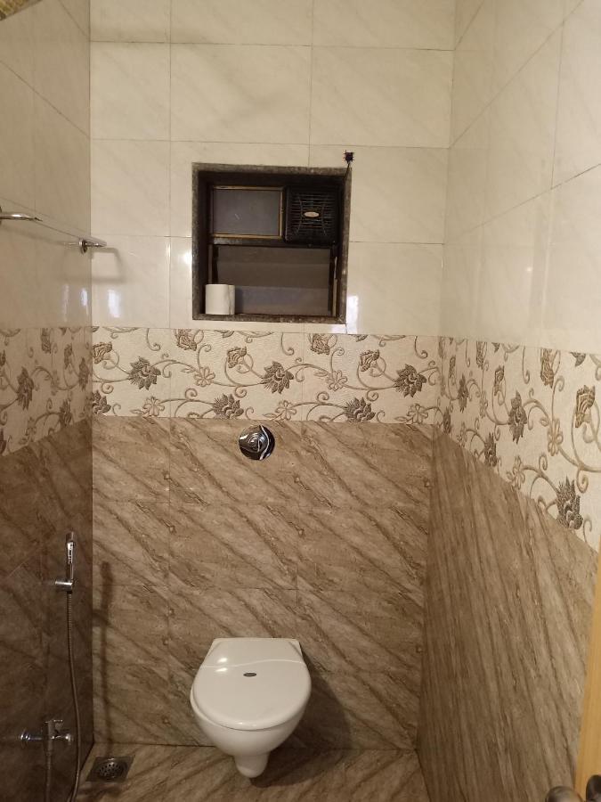 Hotel Oakwood 4*