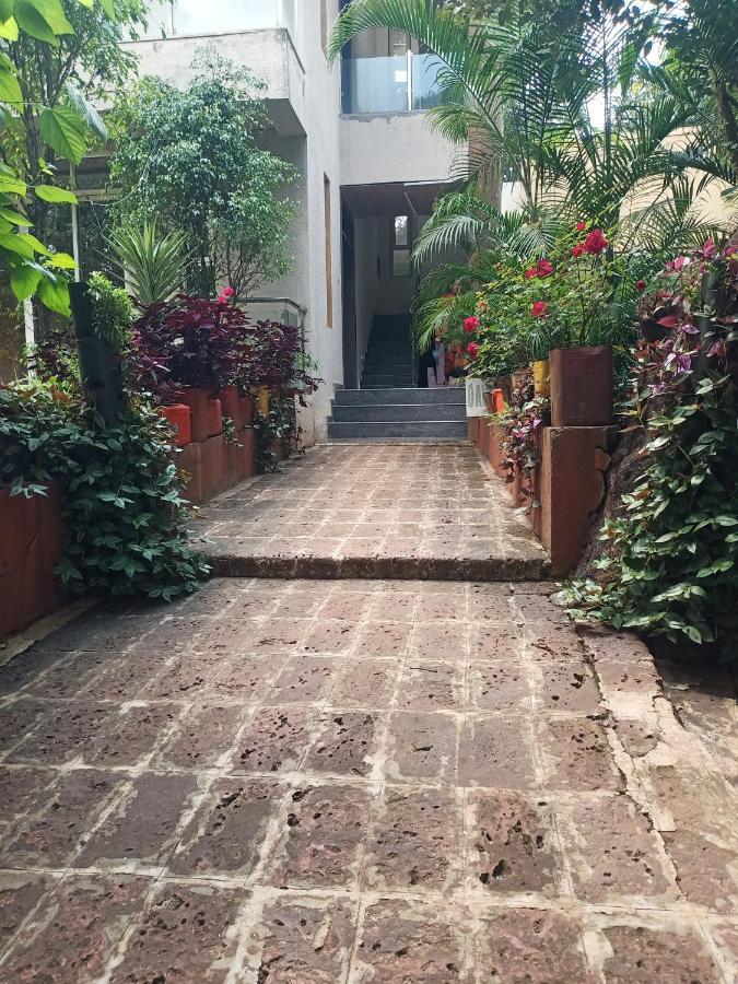 Hotel Oakwood 4*