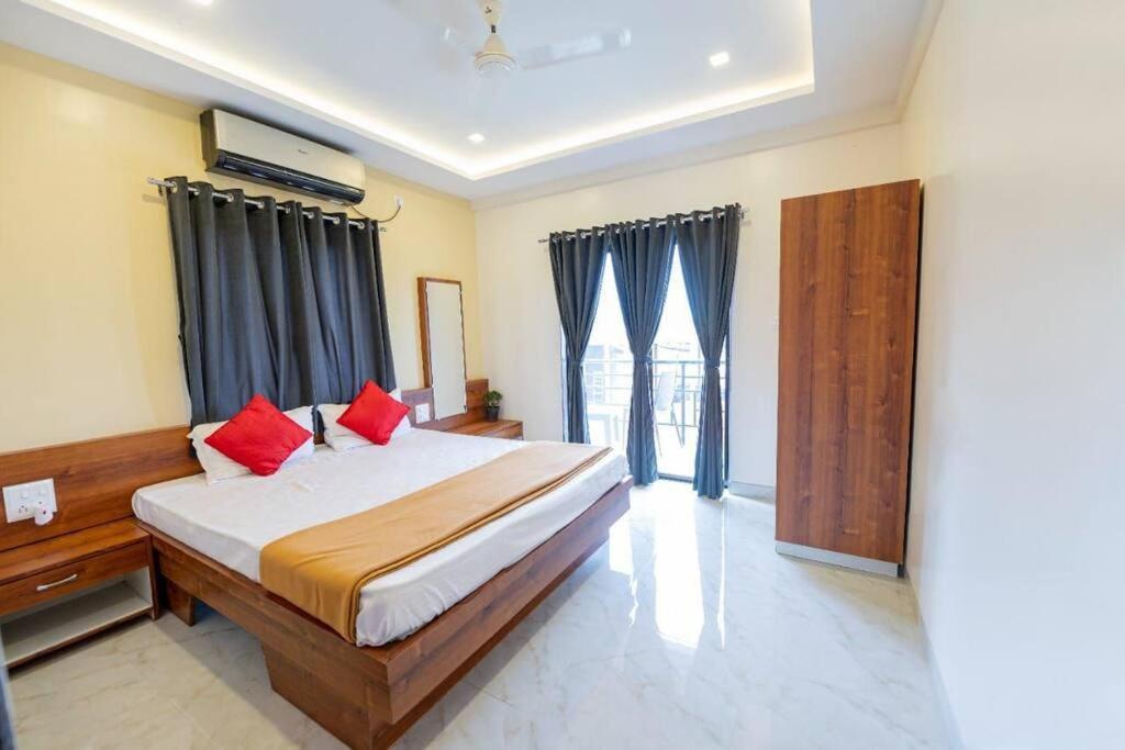 Sunrise 4 Bhk With Infinity View Villa Mahabaleshwar
