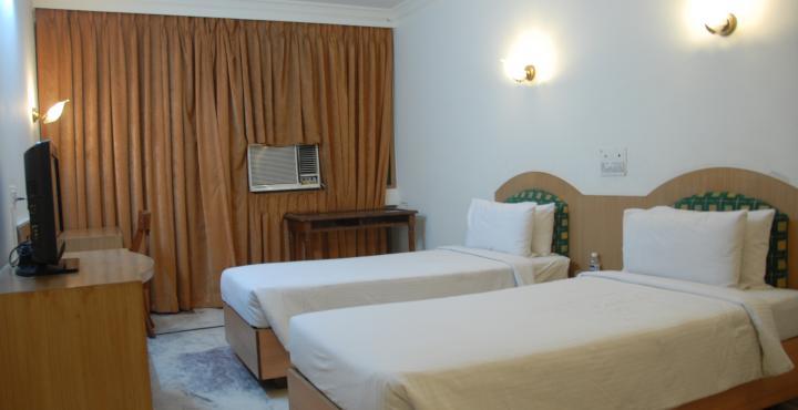 Sunny International Hotel Mahabaleshwar