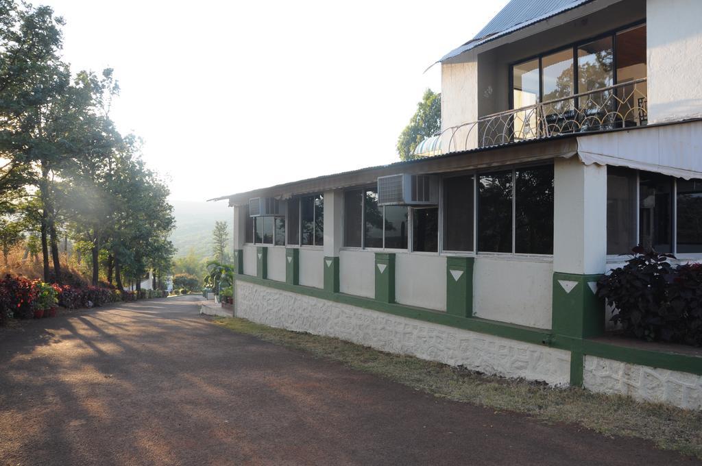 United 21 Resort- Resort Mahabaleshwar