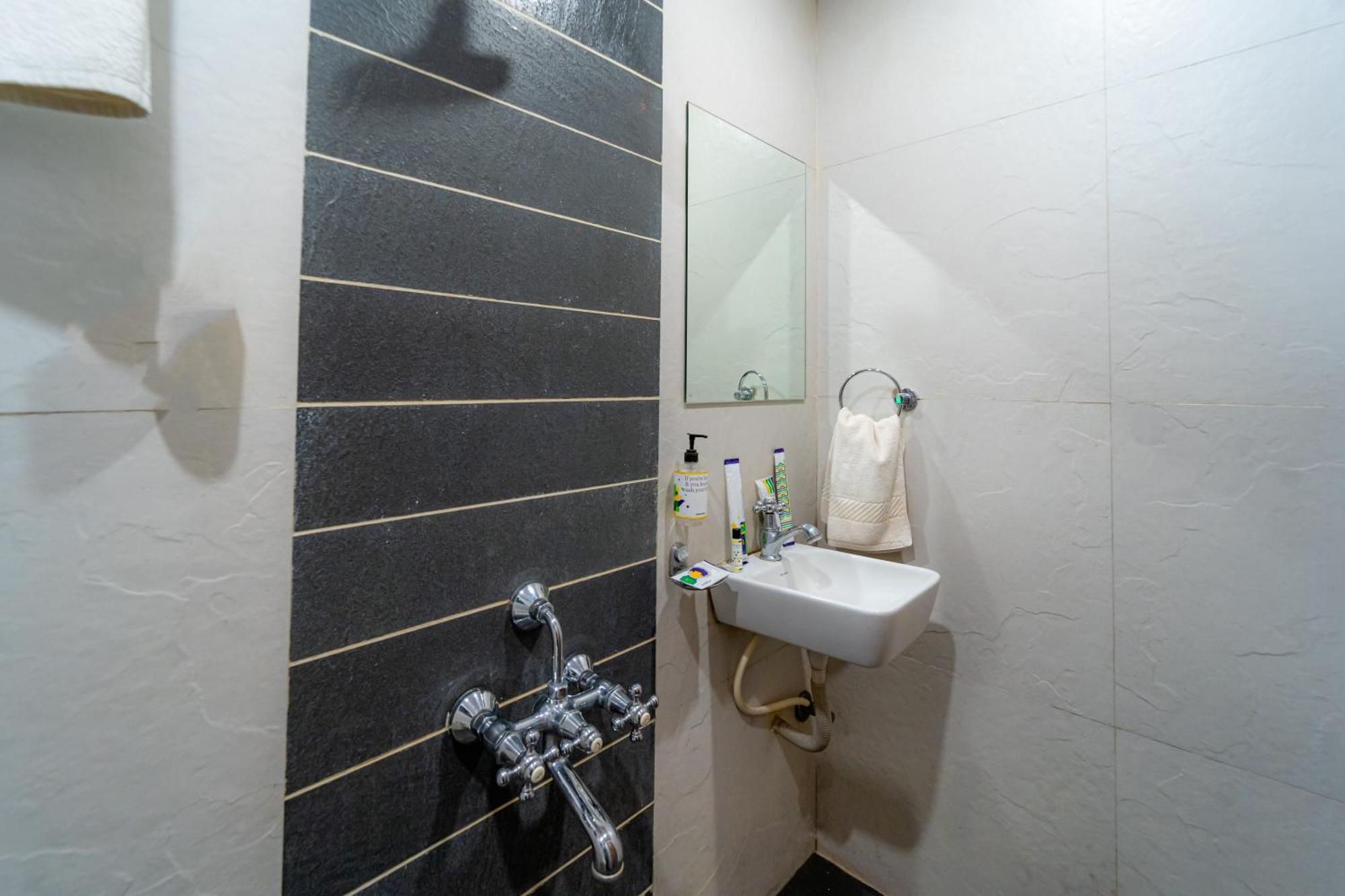 Treebo Bright Plaza & Mahabaleshwar