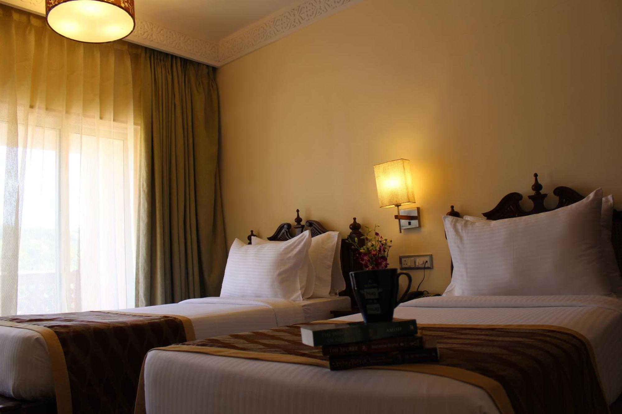Resort Evershine & Mahabaleshwar
