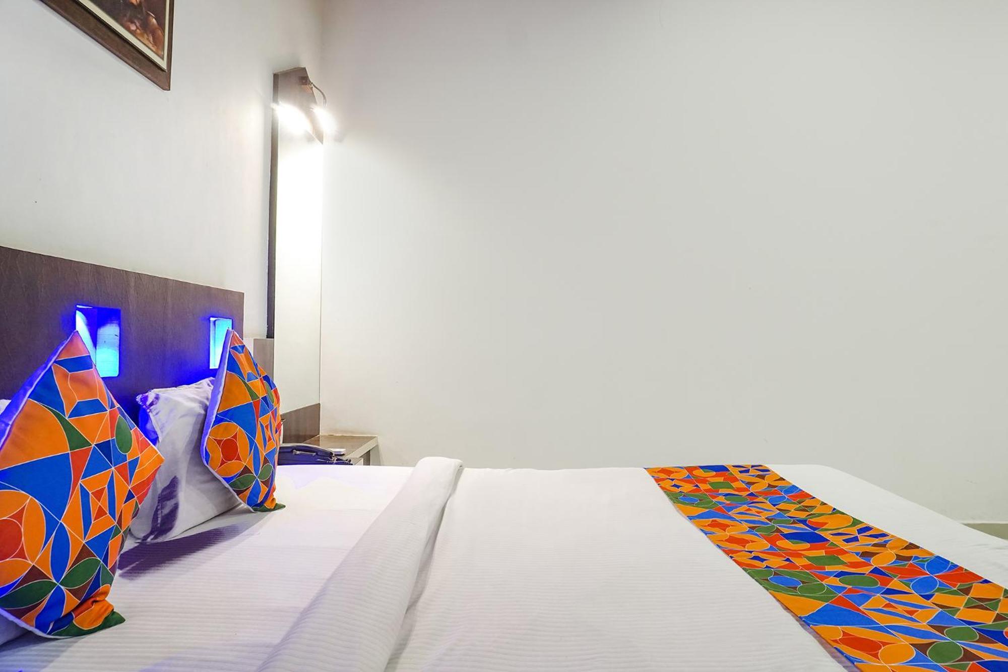 Fabhotel Prime Meera Vatika - Nr Veena Lake Mahabaleshwar