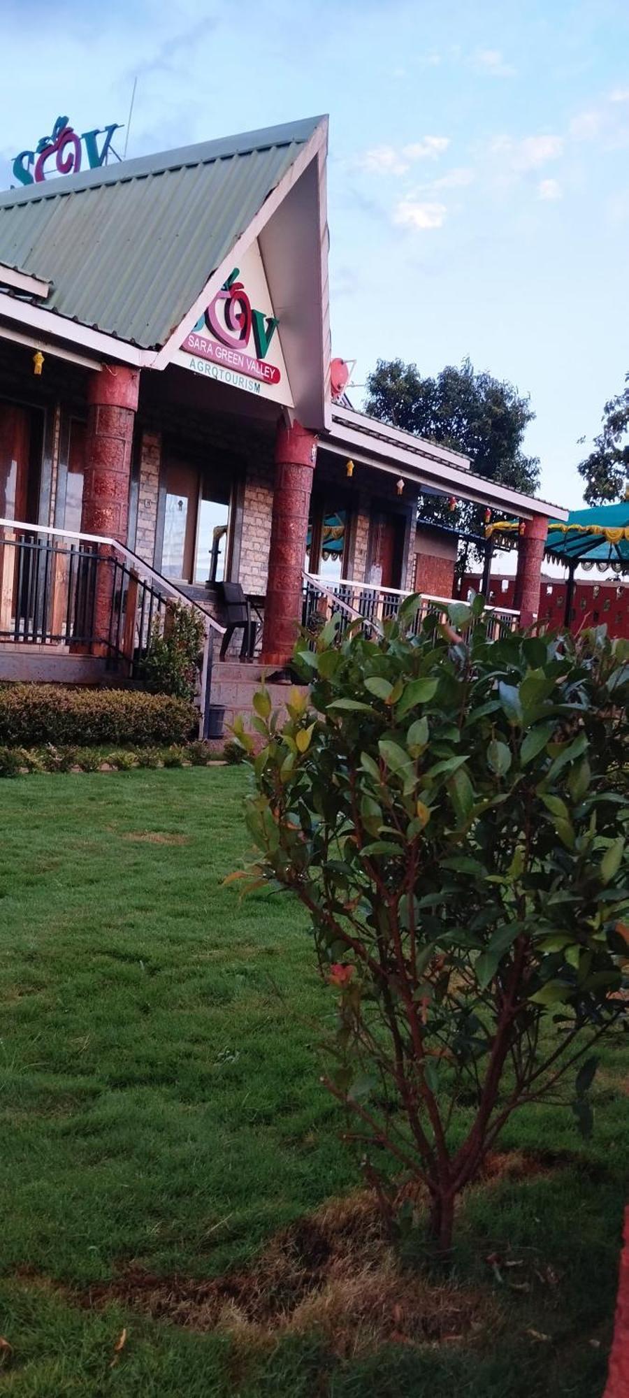 Sara Green Valley Farm * Mahabaleshwar