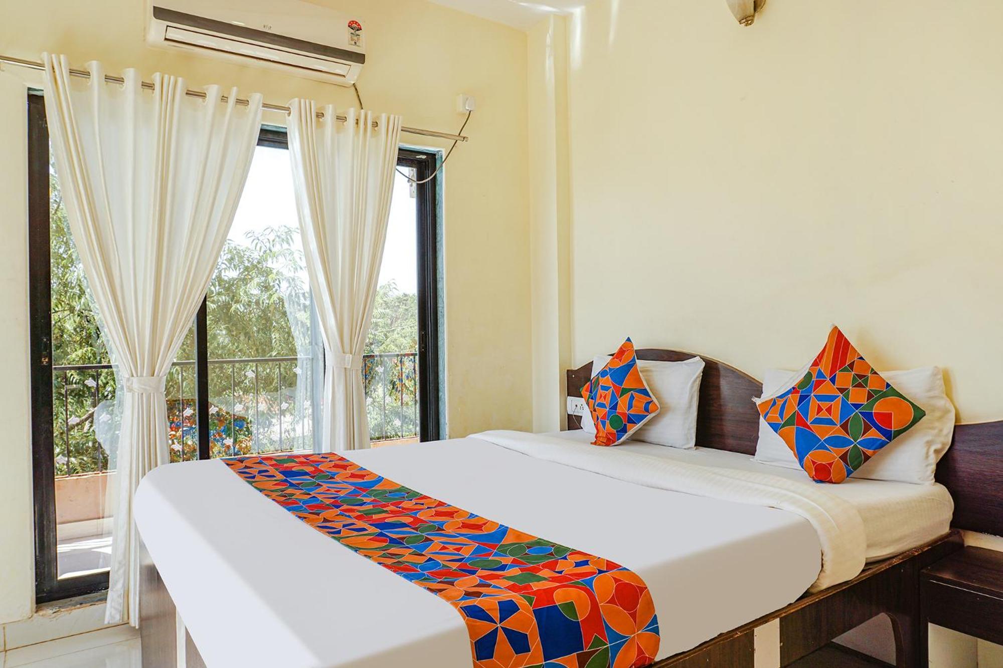 Fabexpress Chinar Residency 3*