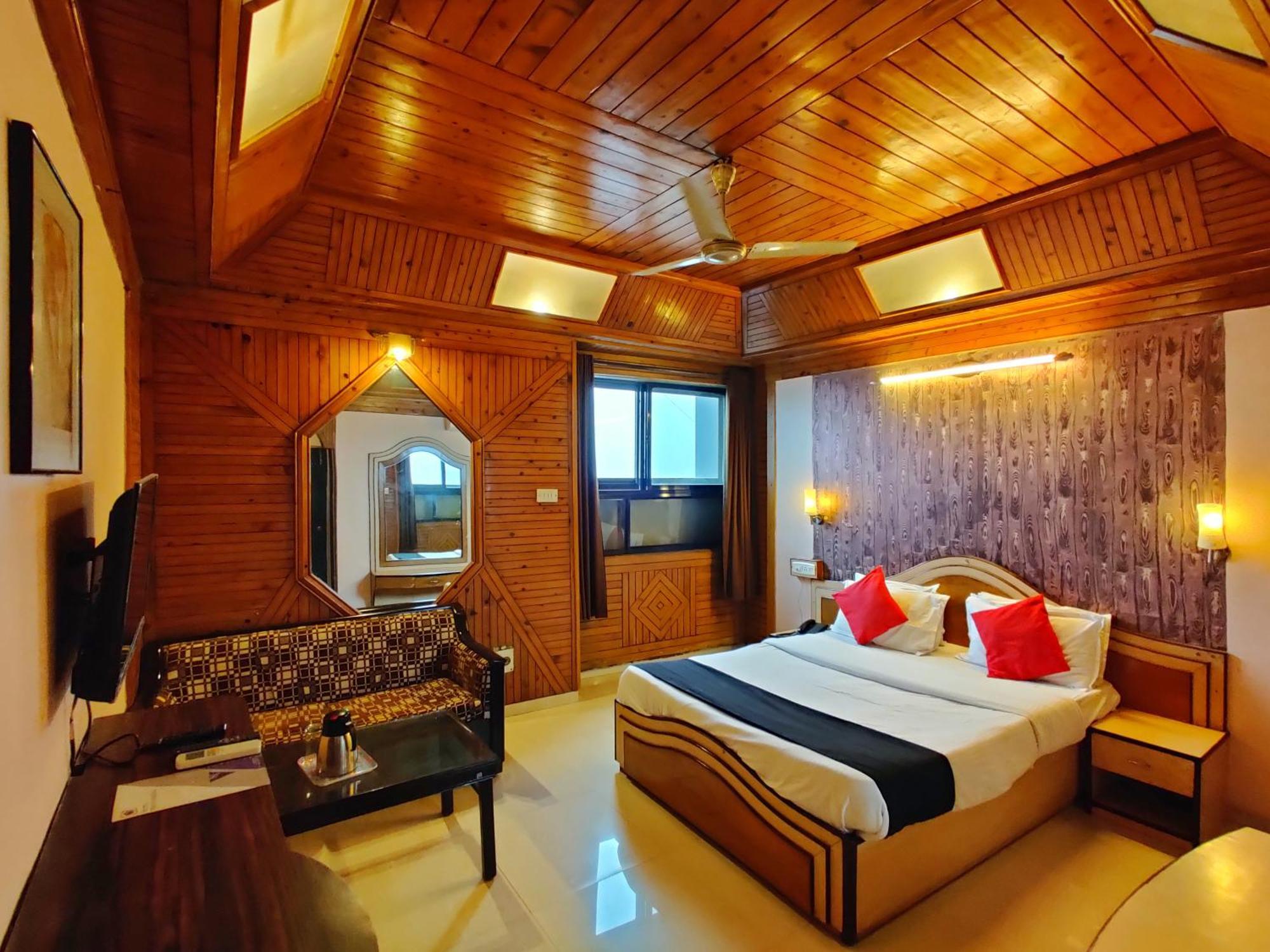 Hotel Pratap Heritage
