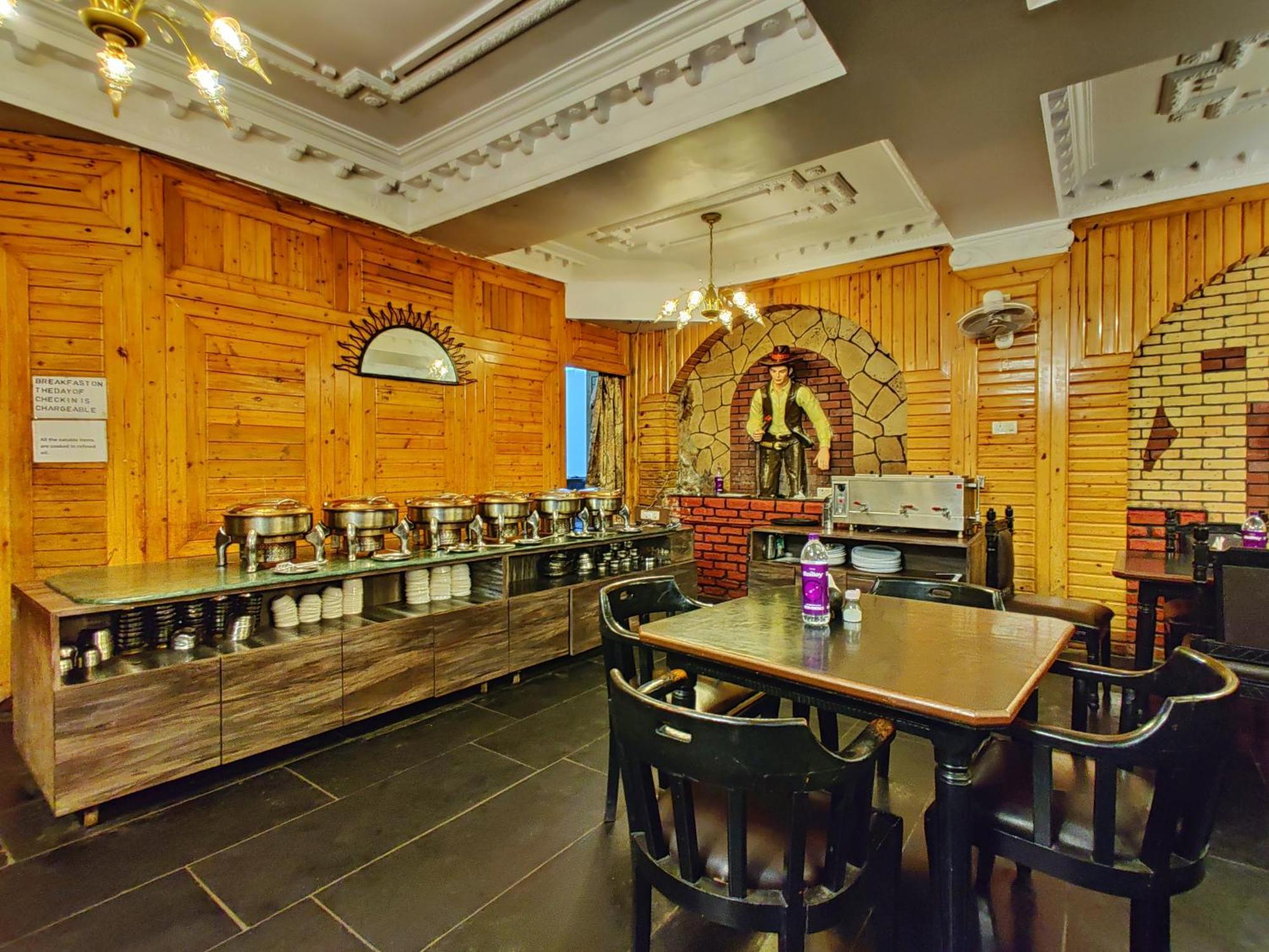 Hotel Pratap Heritage