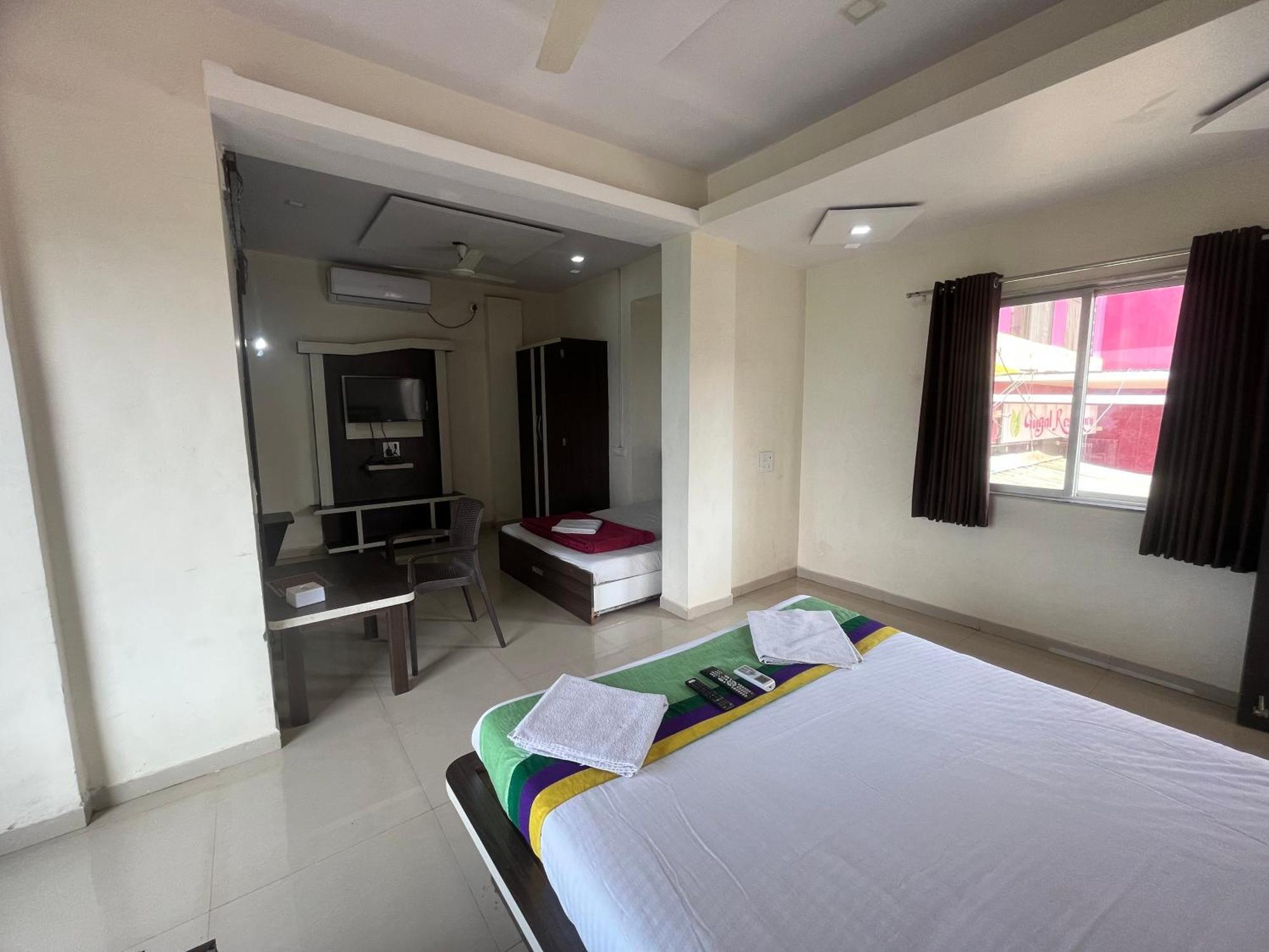 Hotel Gugal Residency Mahabaleshwar
