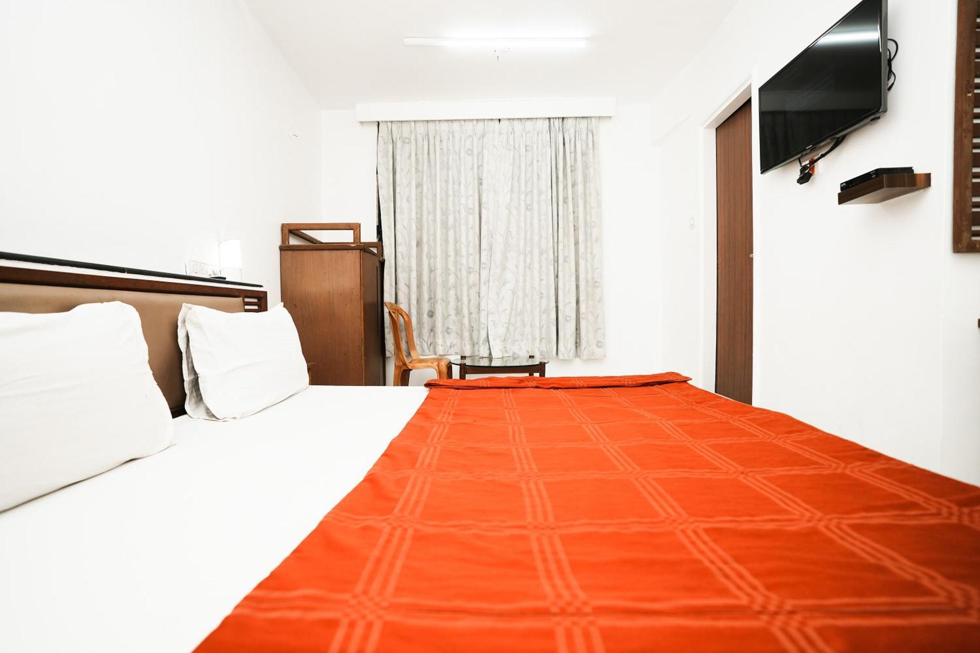 Maharaja Residency Hotel 2*