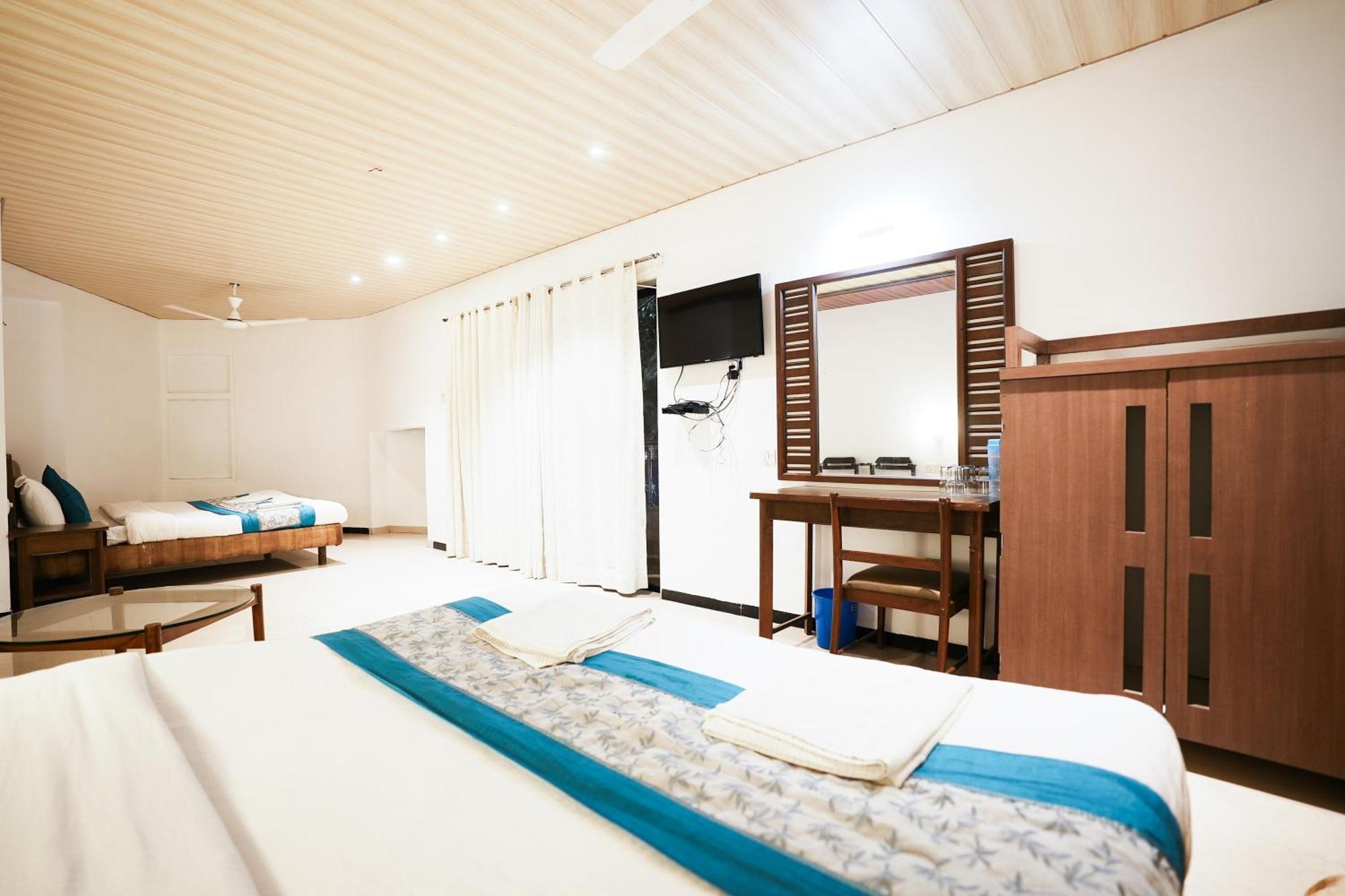 Maharaja Residency 2*