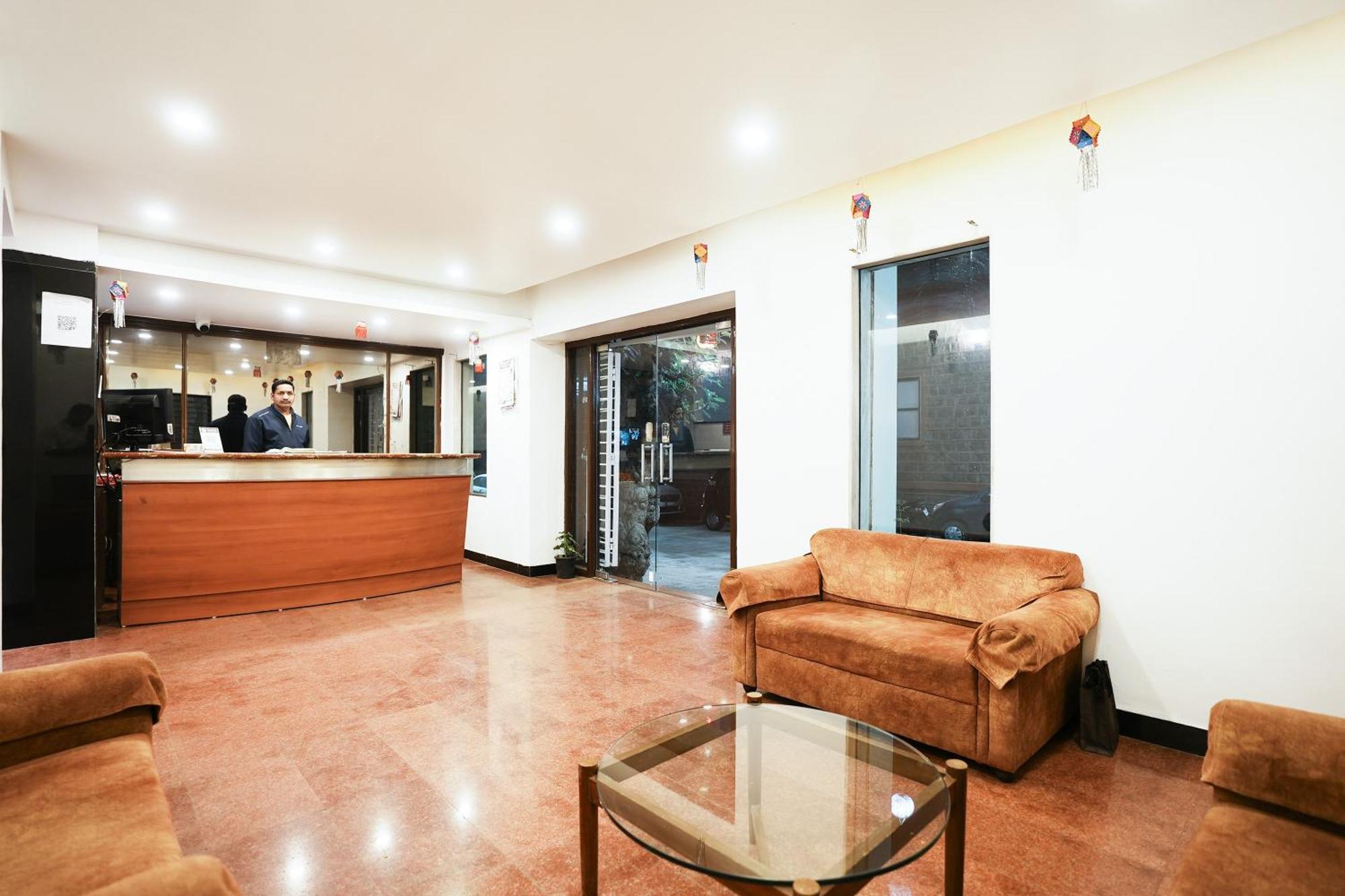Maharaja Residency Hotel 2*