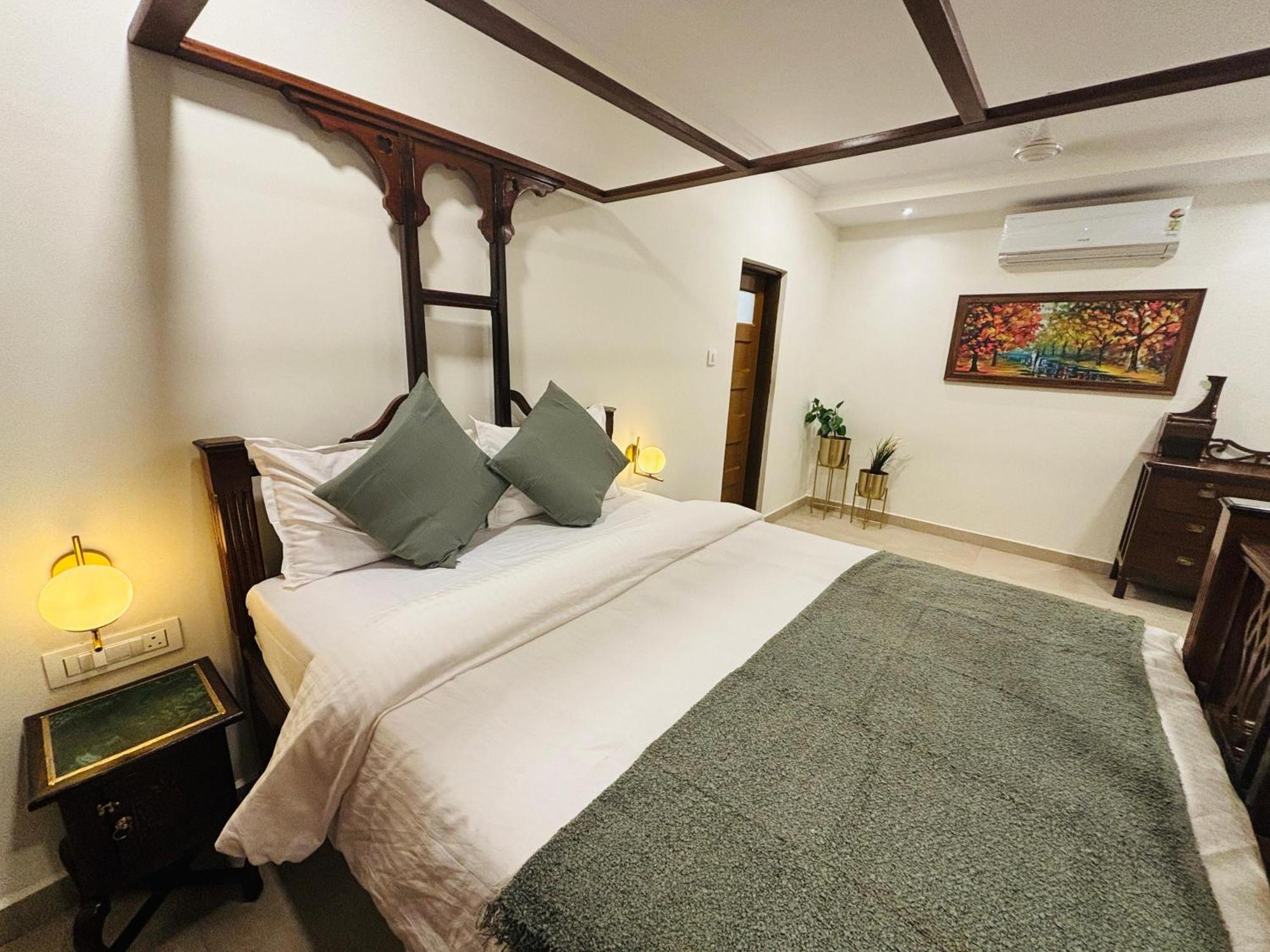 Coocasa Mahabaleshwar