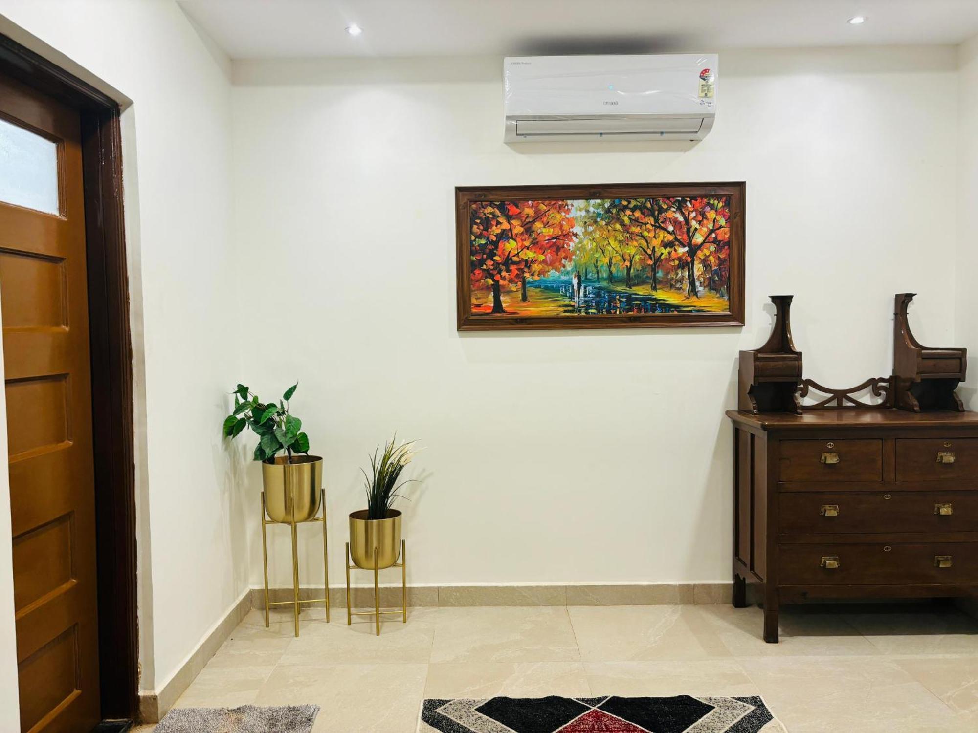 Coocasa Hotel 4*