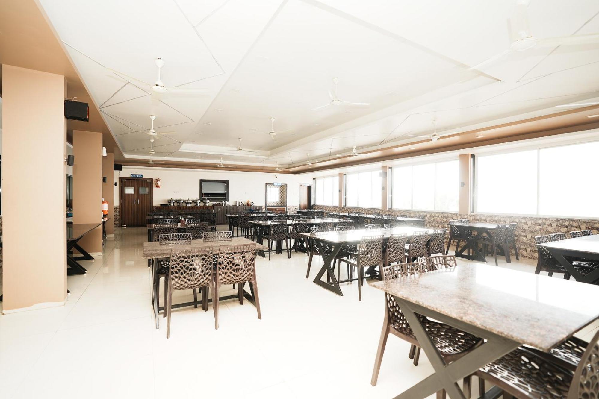 Kaizen & Resto 2* Panchgani
