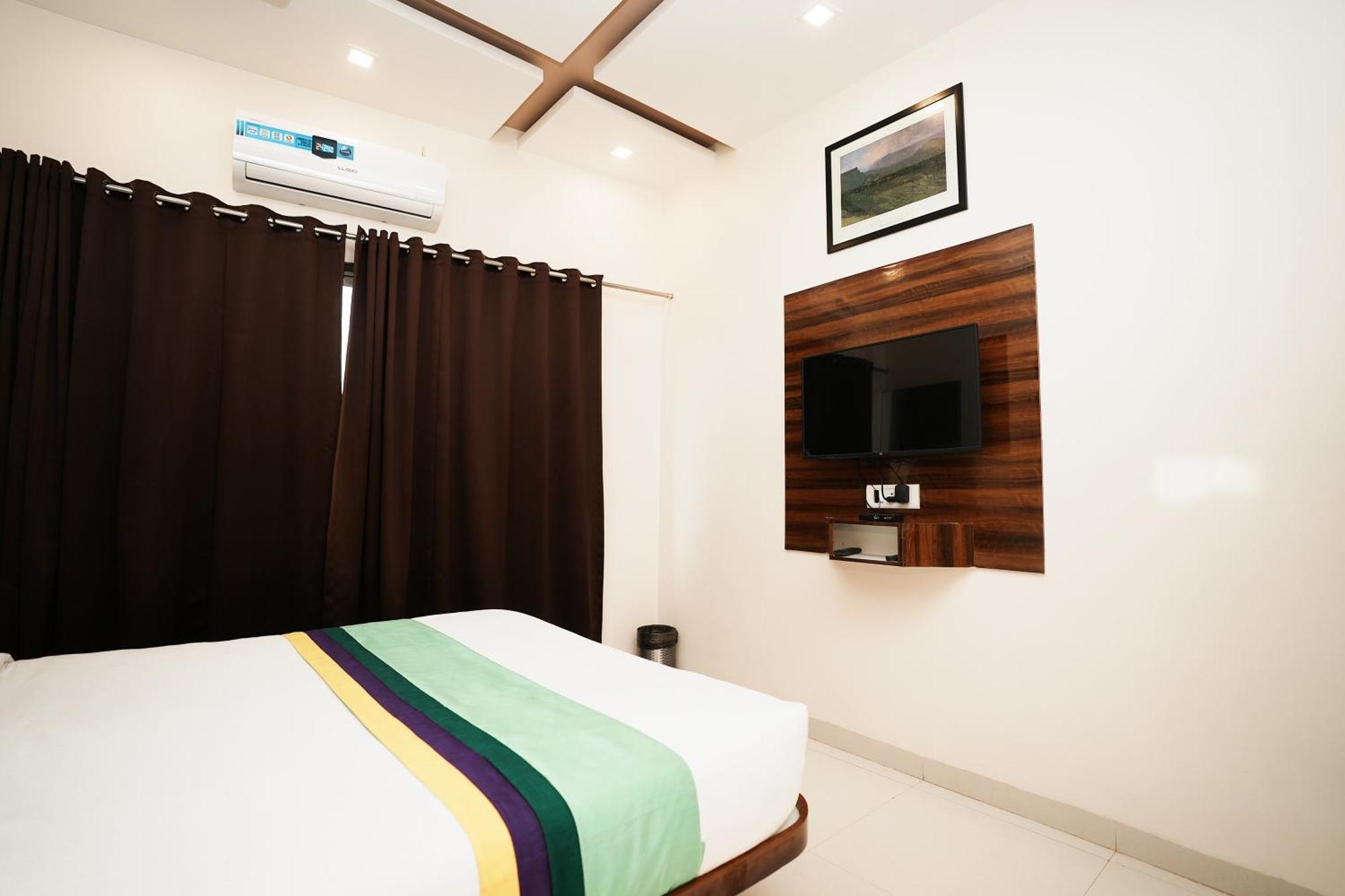 Hotel Kaizen & Resto