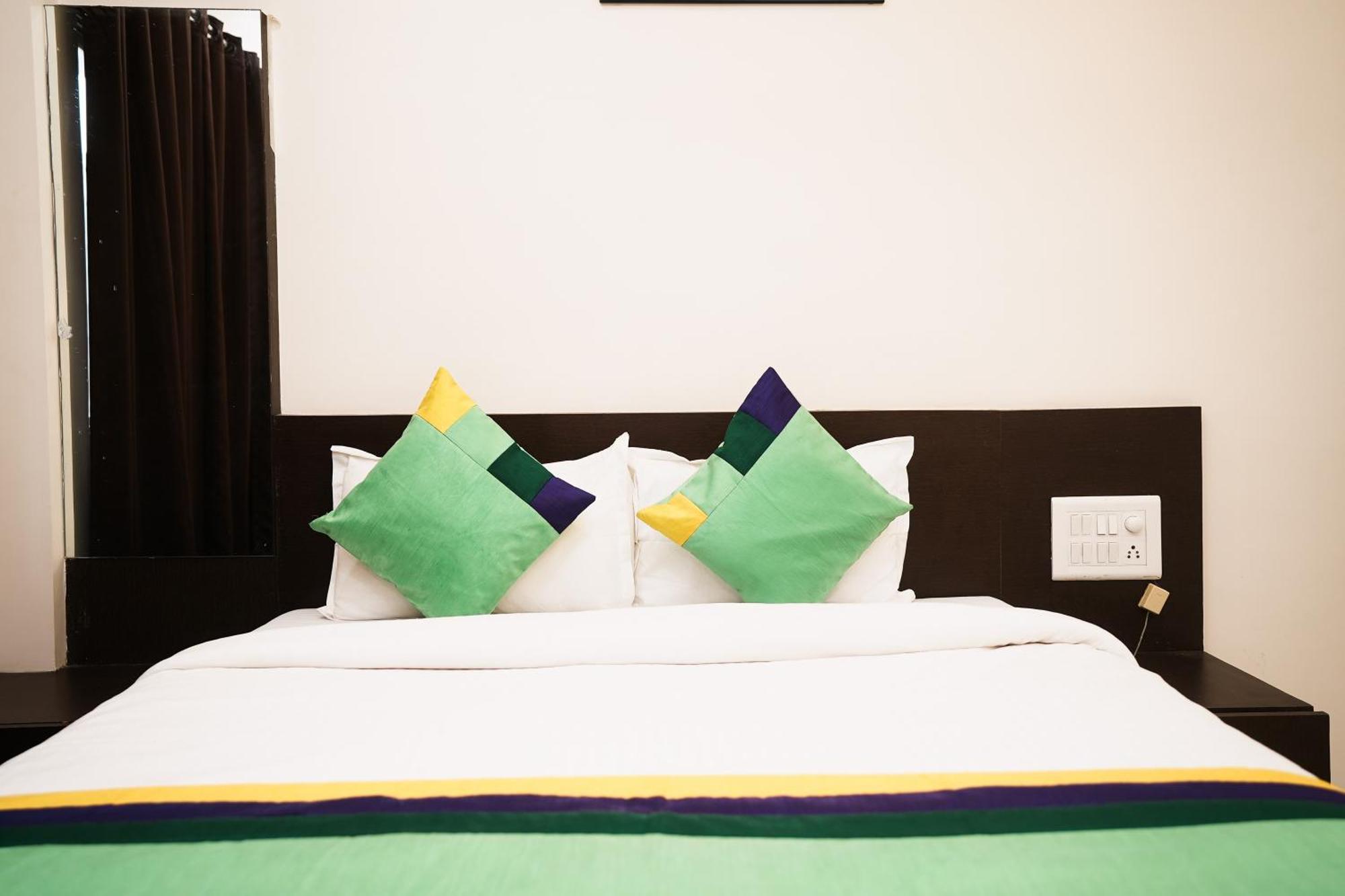 Hotel Kaizen & Resto
