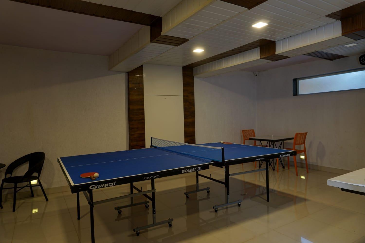 Villa Nikams 6,bhk With Swimming Pool