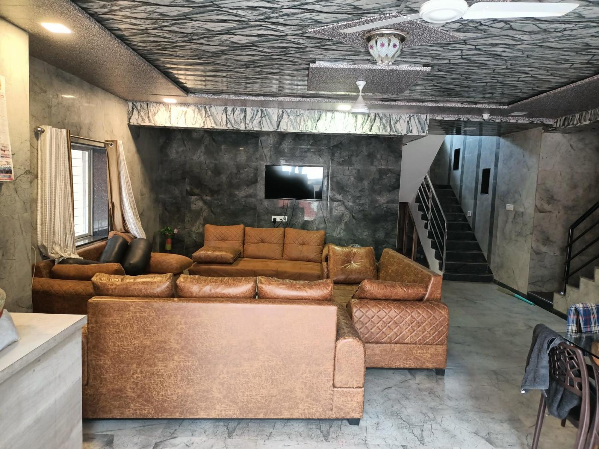 Nikams 6,bhk With Swimming Pool Mahabaleshwar