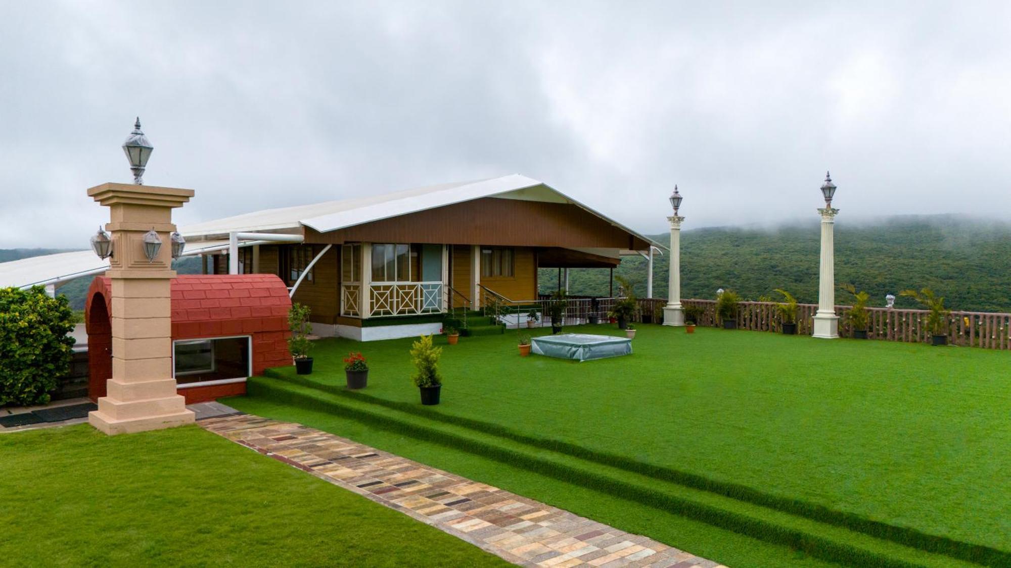 Resort The Grand Legacy & - Tgl - Pure Vegetarian Mahabaleshwar