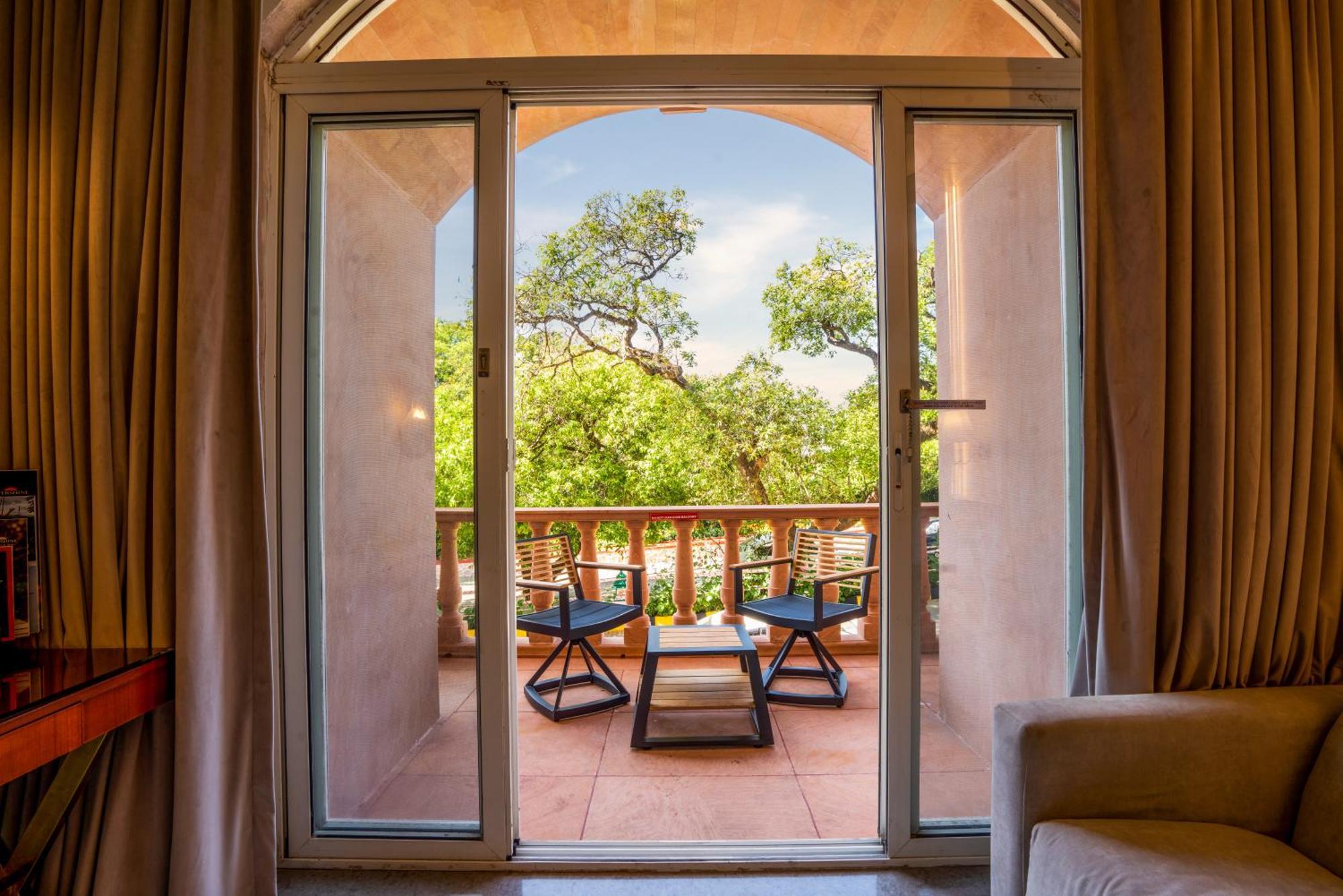 Evershine & 5* Mahabaleshwar