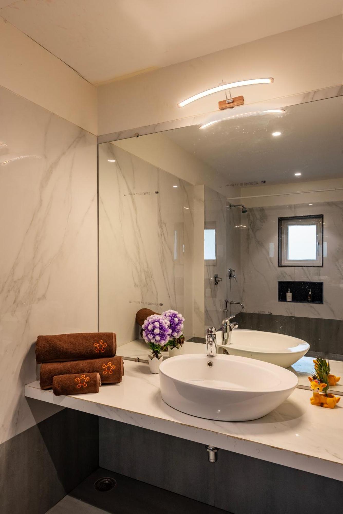 Homestay Saffronstays Horizon 360, A Short Walk From Venna And Market *