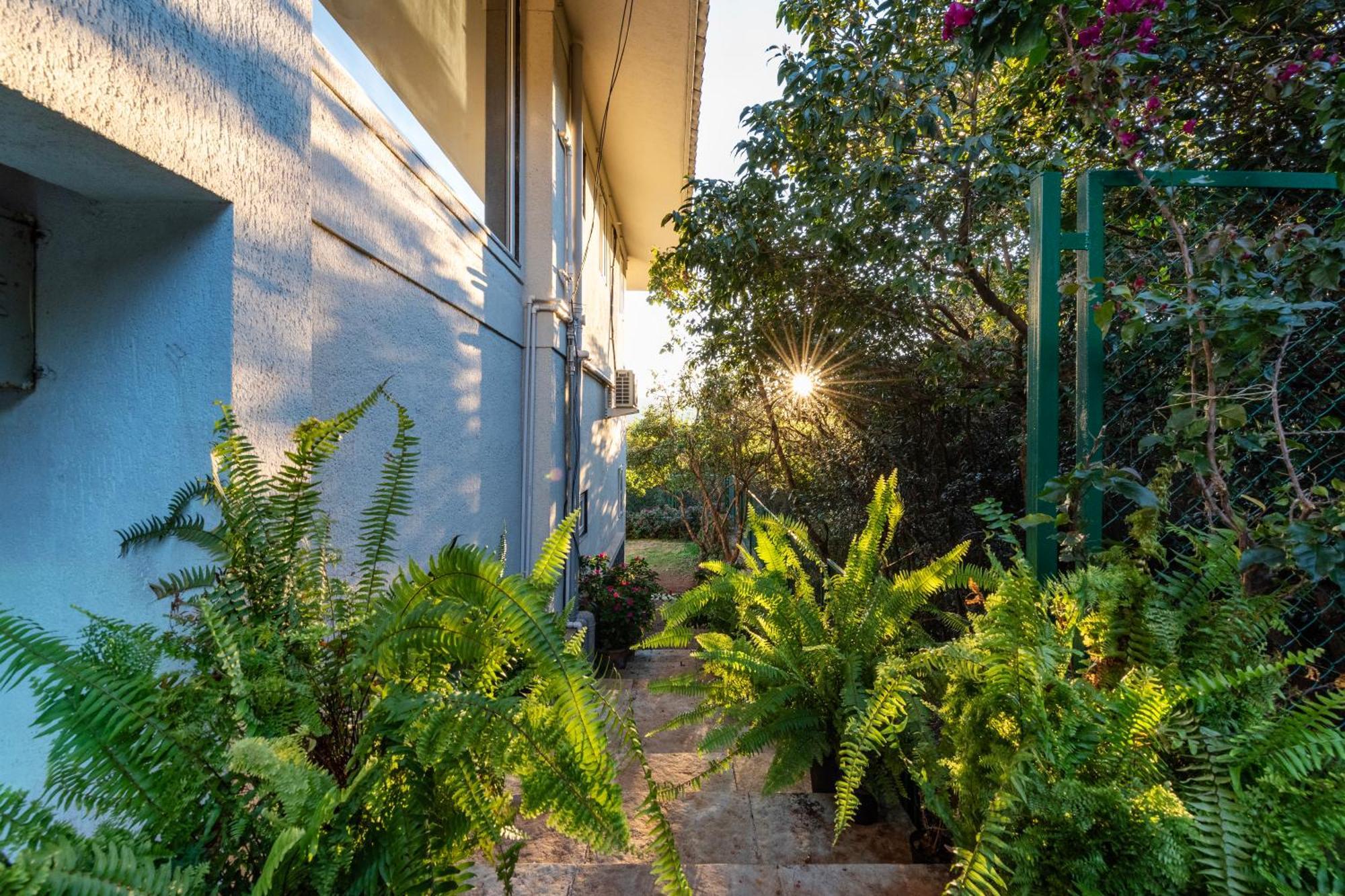 Saffronstays Horizon 360, A Short Walk From Venna And Market Homestay Mahabaleshwar