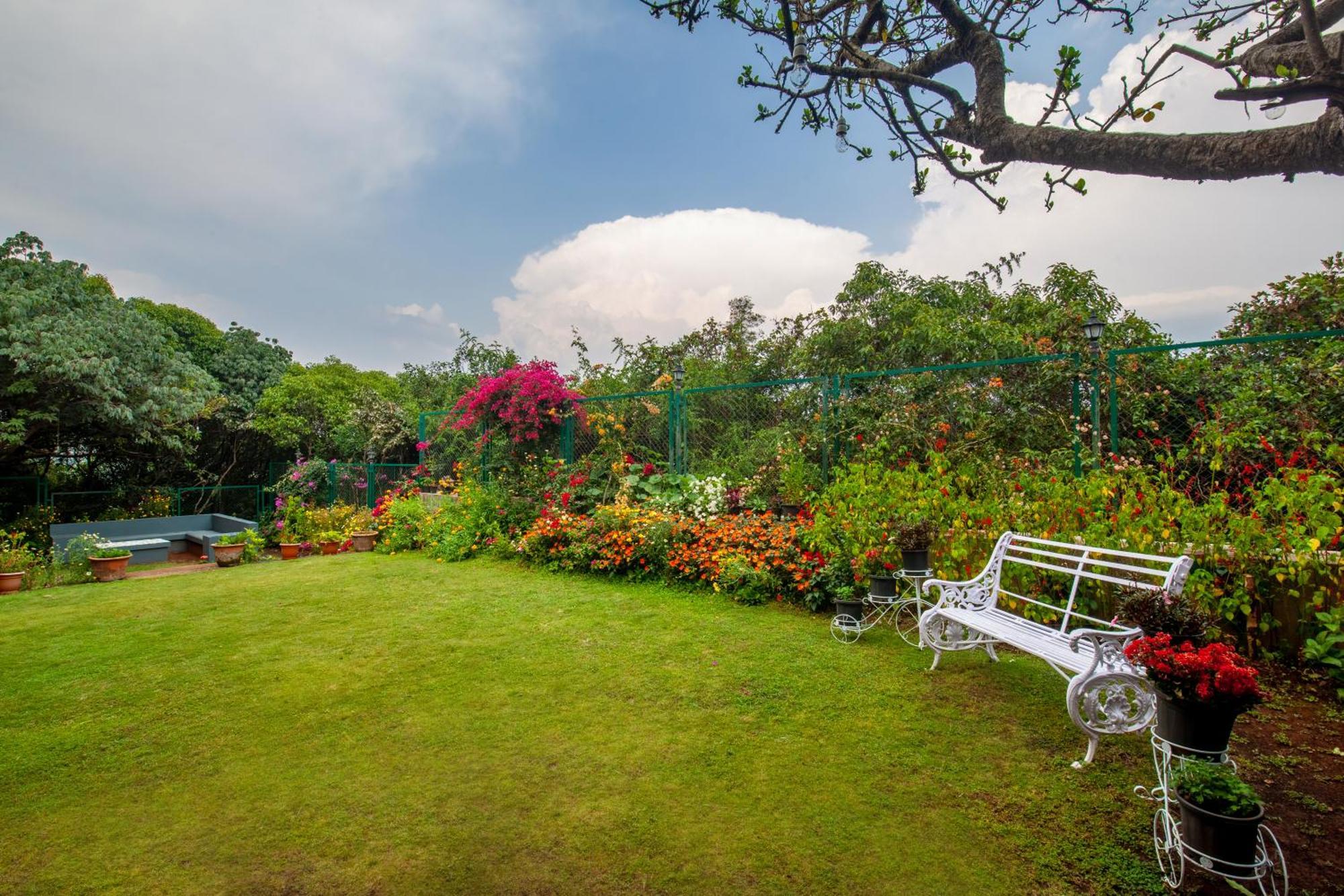 Saffronstays Horizon 360, A Short Walk From Venna And Market Homestay