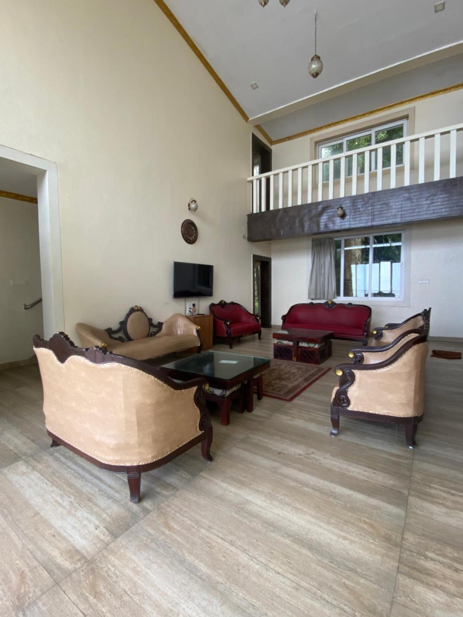 Lakeview By Madstays, Panchgani Villa *