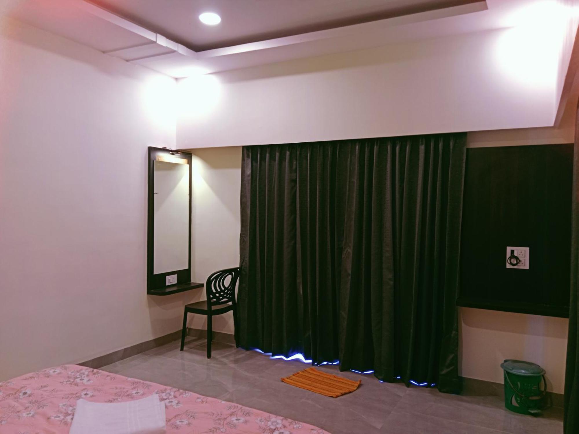 Country house Dattatray Hollydays 3bhk With Balcony