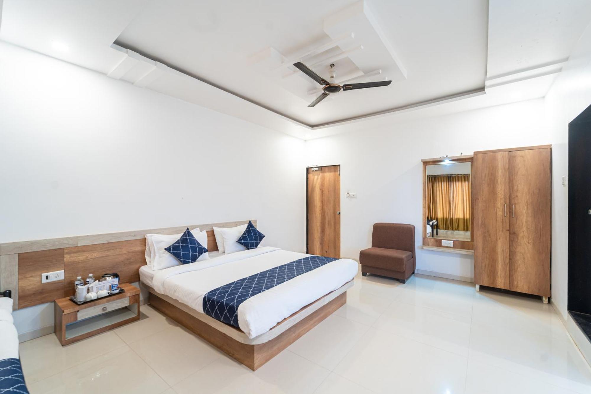Strawberry King Resort 4*