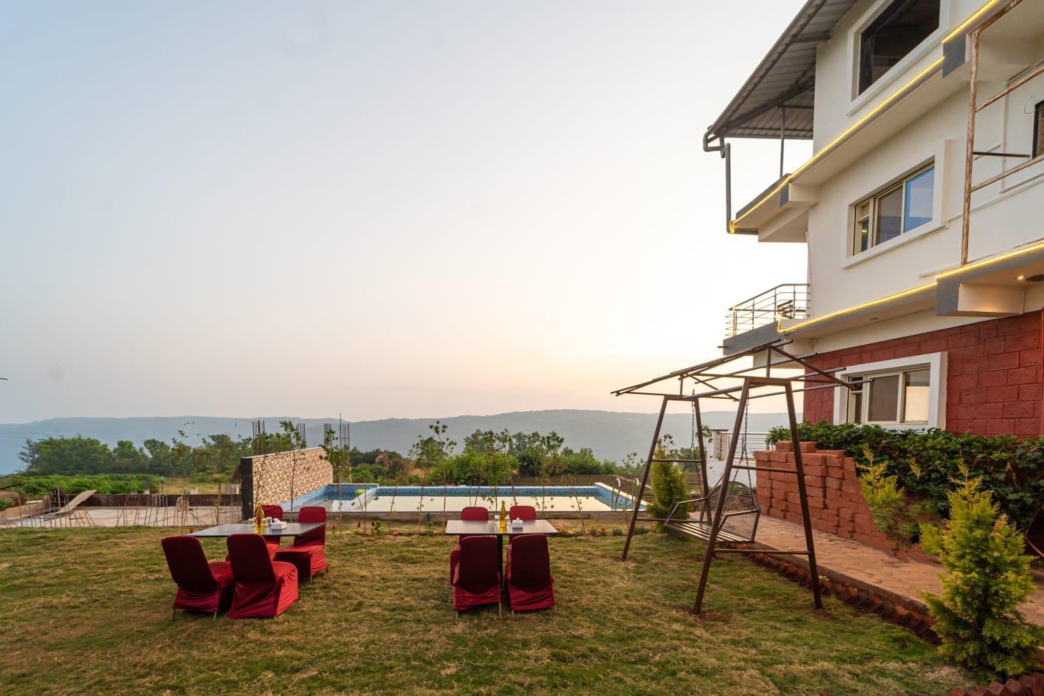 Strawberry King 4* Mahabaleshwar