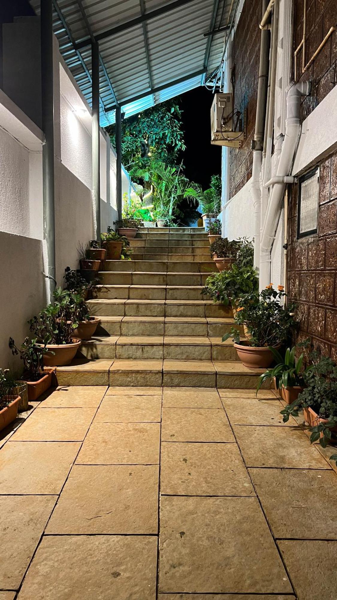 Hotel Emerald 3*