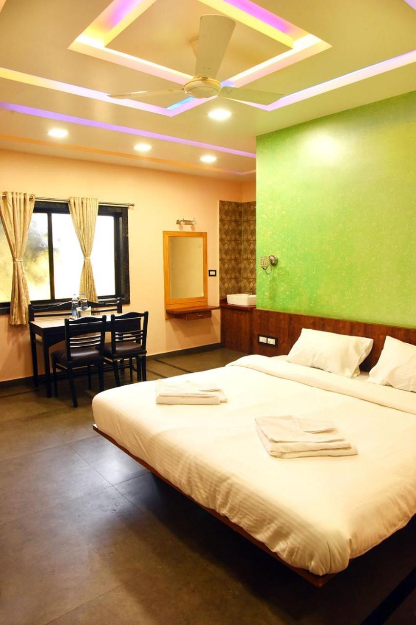 Energy And Bangalow * Mahabaleshwar