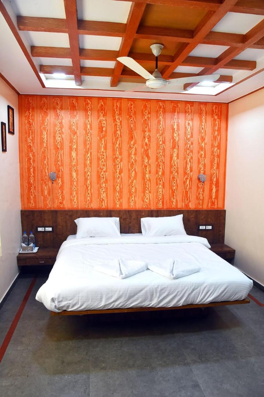 Energy And Bangalow Homestay