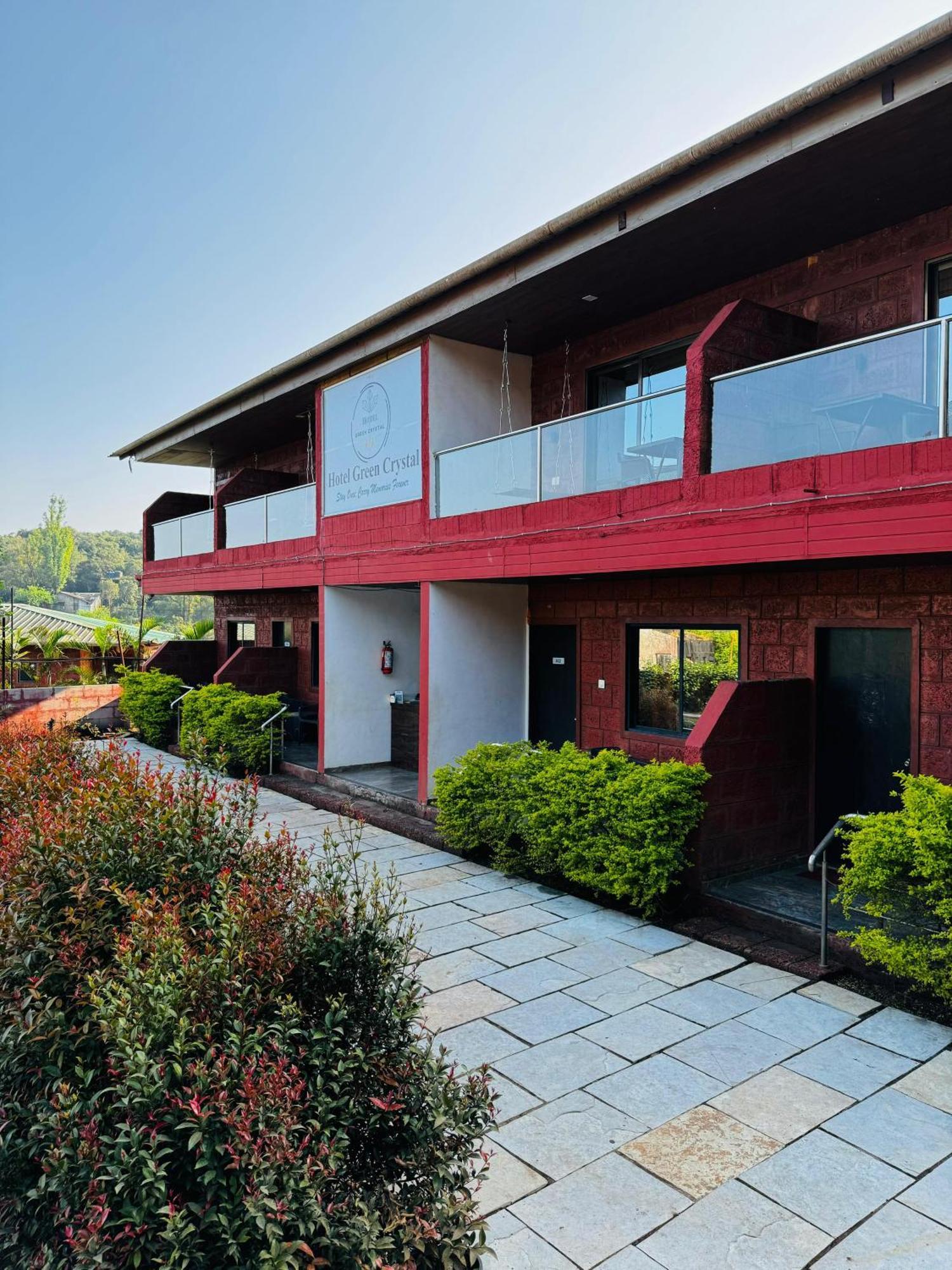 Hotel Crystal