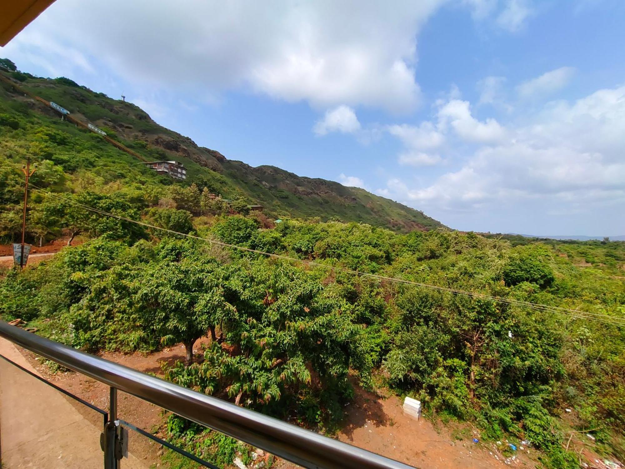 Hotel Kadam Palace Mahabaleshwar