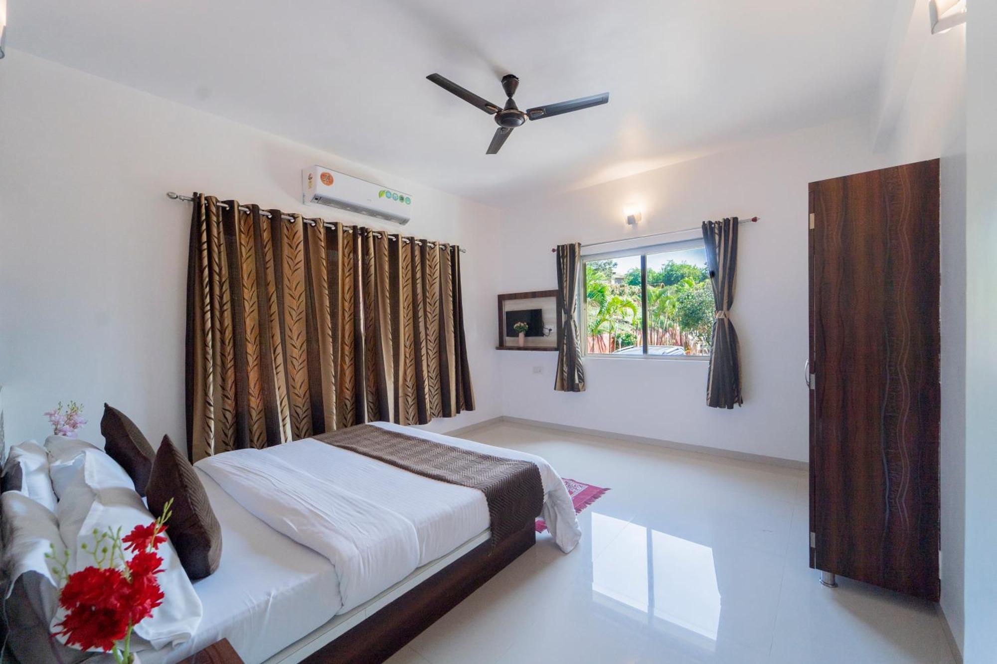 Hill View ,mahabaleshwar , Private Swimming Pool Villa *
