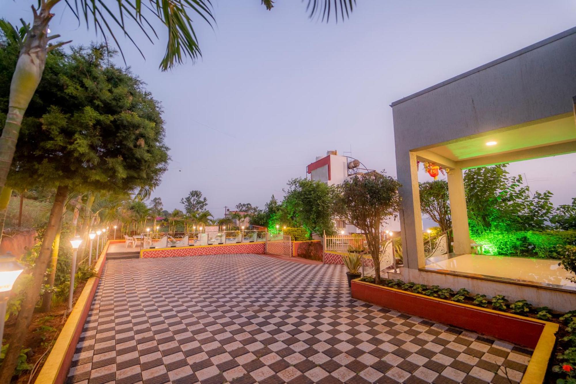 Hill View ,mahabaleshwar , Private Swimming Pool Villa *