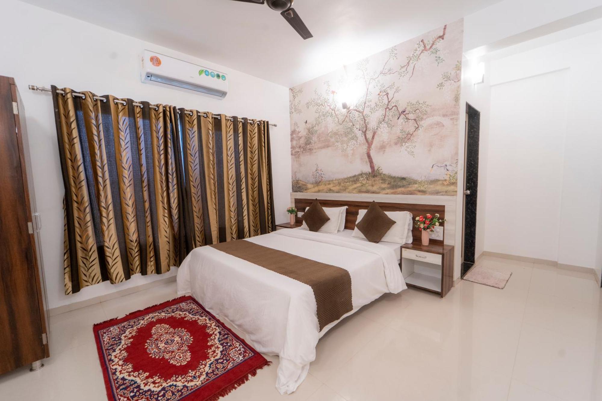 Hill View ,mahabaleshwar , Private Swimming Pool *