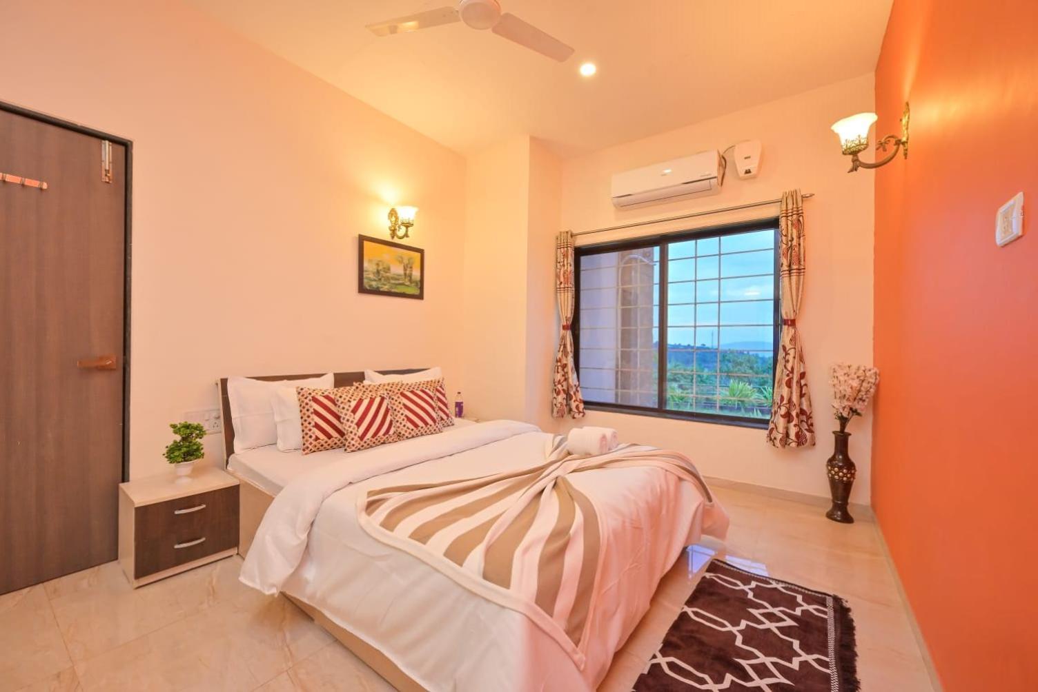 Lifeline Villas- Backwater Breeze Valley View Luxurious Infinity Pool With Huge Open Area Mahabaleshwar
