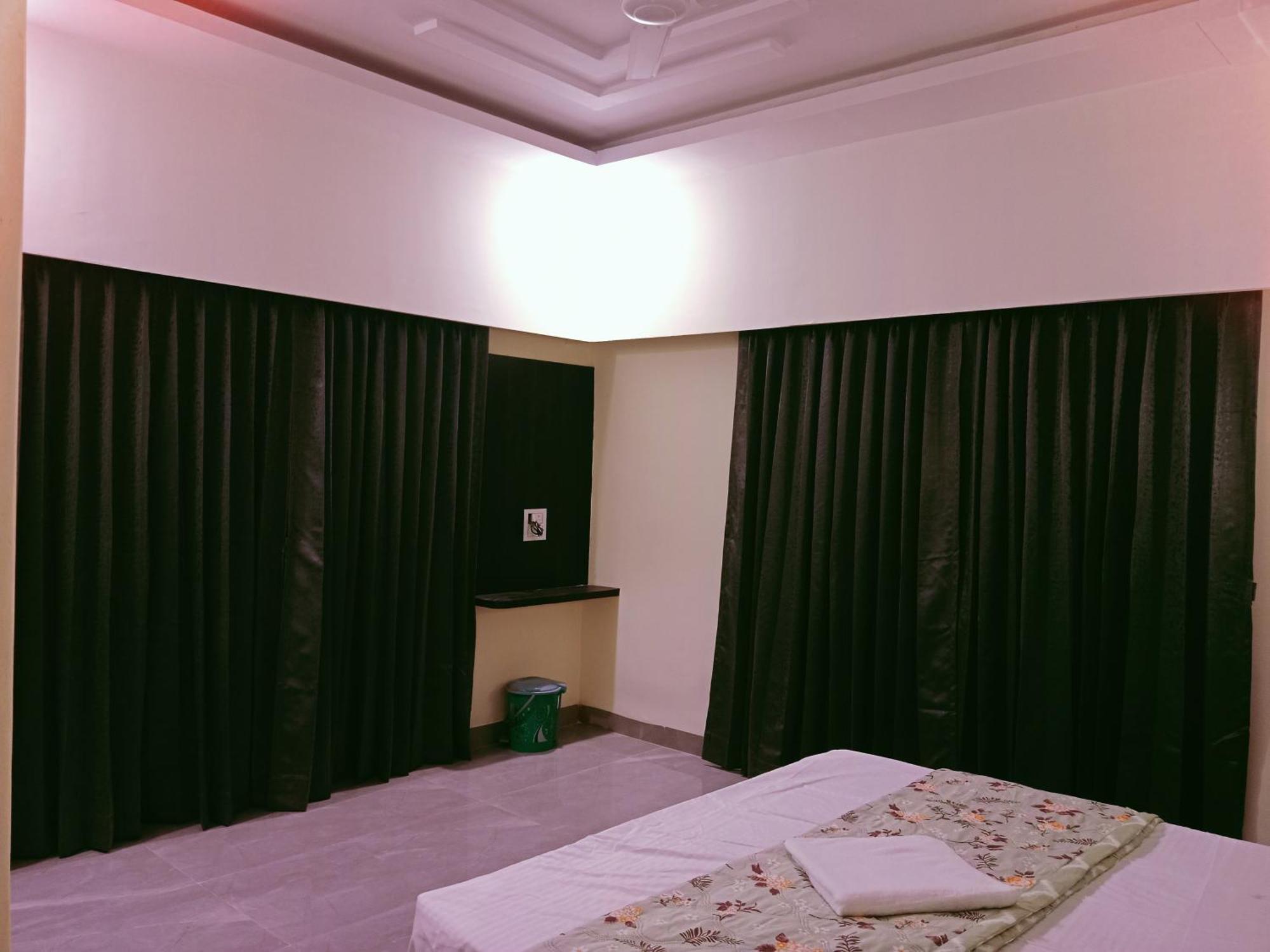 3bhk Browne By Villass * Mahabaleshwar