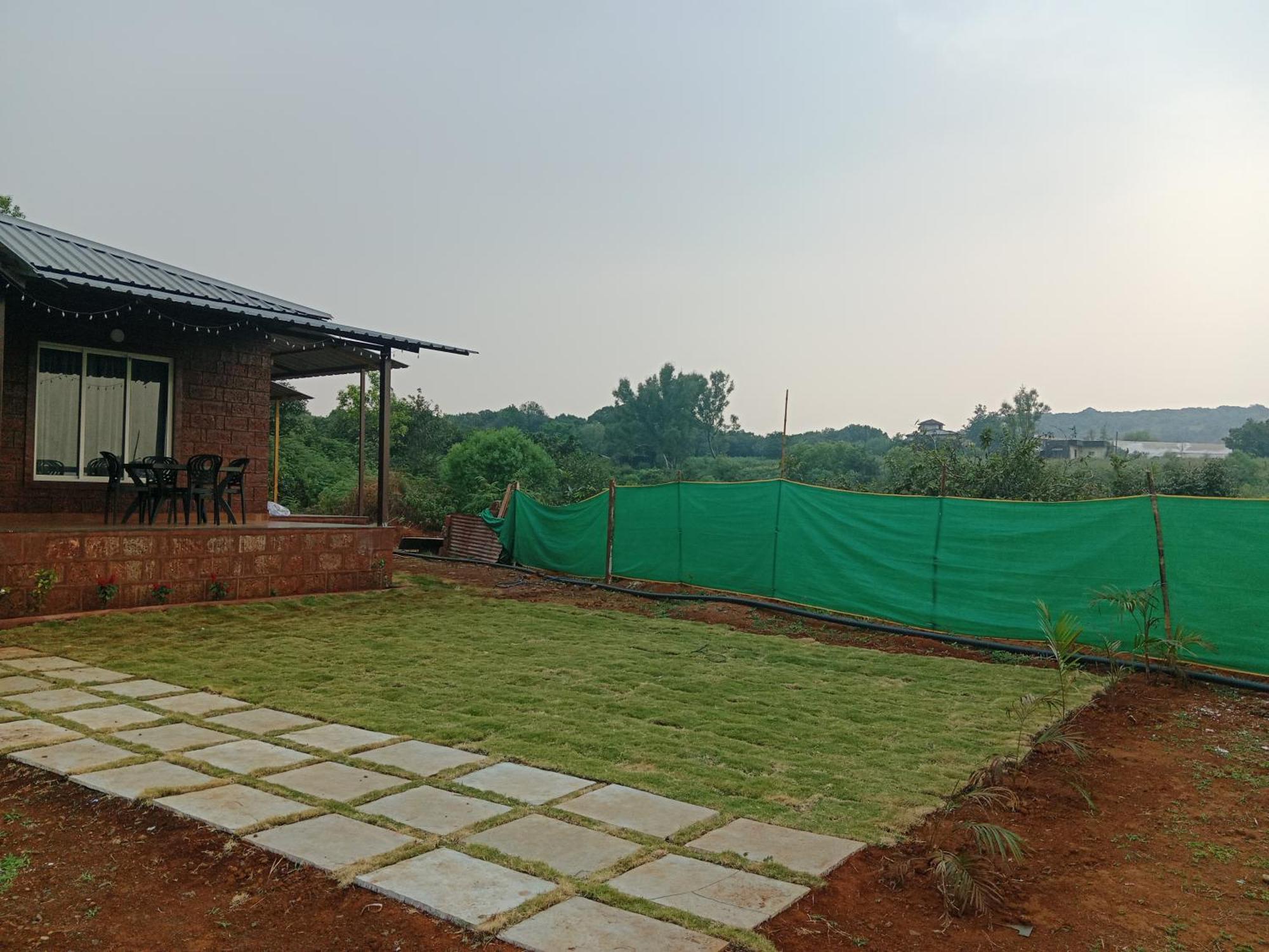 Villa 3bhk Browne By Villass