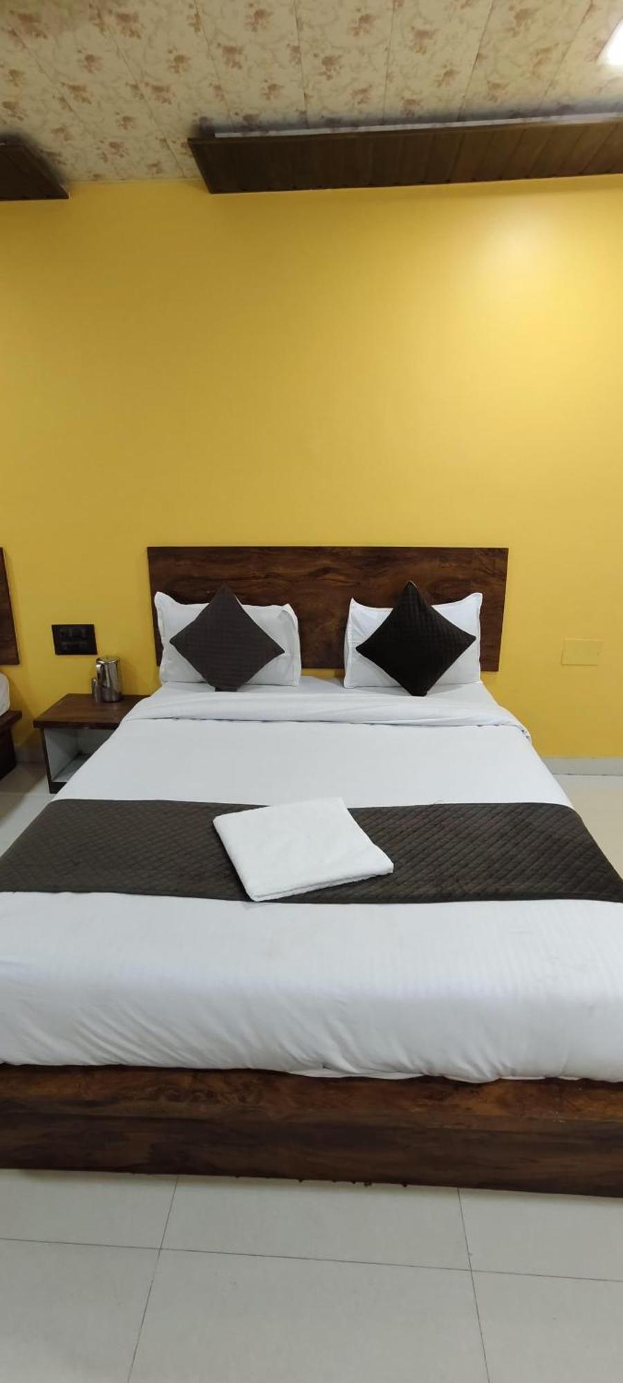 Hotel Sai Niwas