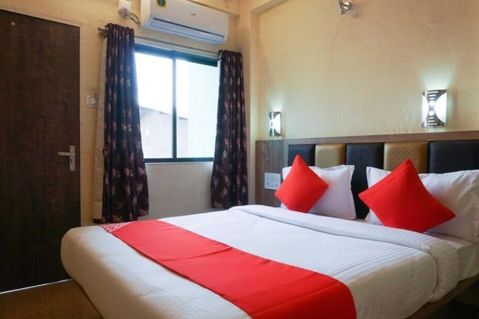 O Impact Palace 3*